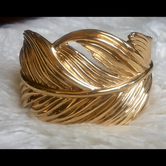 Stella & Dot Jewelry - Stella & Dot Secret Garden Feather Cuff Bracelet